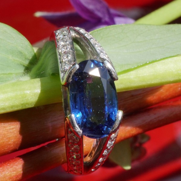 Saphir Diamant Ring 2.88 ct 0.55 ct BLUE MOOD W / SI 900er Platin