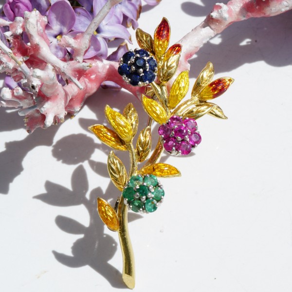 Rubin Smaragd Saphir Blüten Brosche 750er Gold Emaill Juwelierskunst 10 Gramm