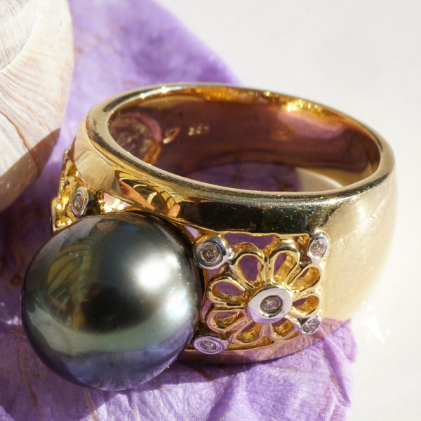 Tahiti Zuchtperl Diamant Ring 585er Gelbgold 11 mm D. 9,9 Gramm schwer Klassiker