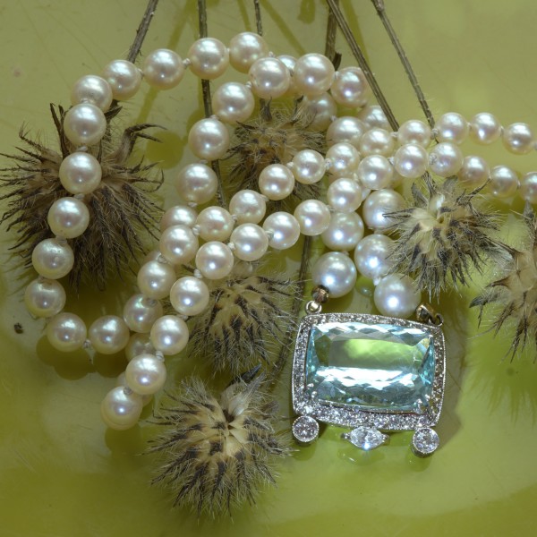 Topaz Brilliant Diamond Navette Necklace 750 White Gold fine Akoya pearls...festive