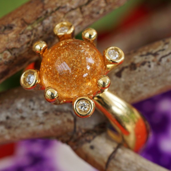 Sonnenstein Ring mit Brillanten 750er Gold ausgefallenes Design Arizona Impressions