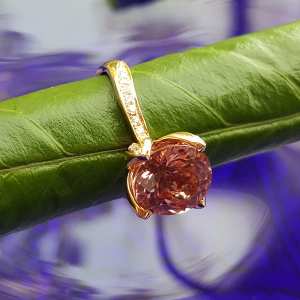 Spinell Brillant Ring 750er Rosegold Erlesene Edelsteine für Kenner